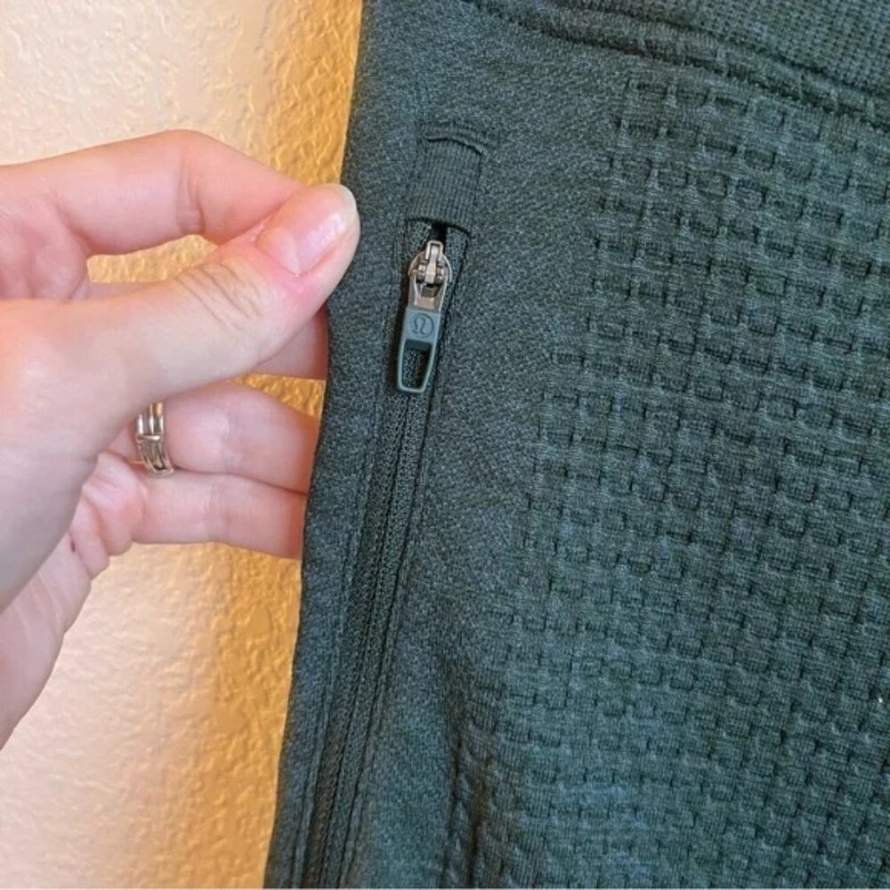 Lululemon Green Engineered Warmth Joggers - Picture 3 of 10